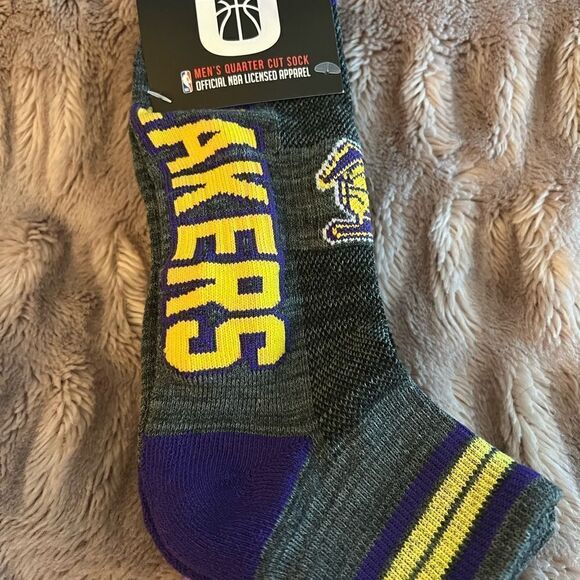 NBA Men's LA Los Angeles Lakers NWT Quarter Cut Socks 3 Pairs Size 6-12 - Picture 6 of 7